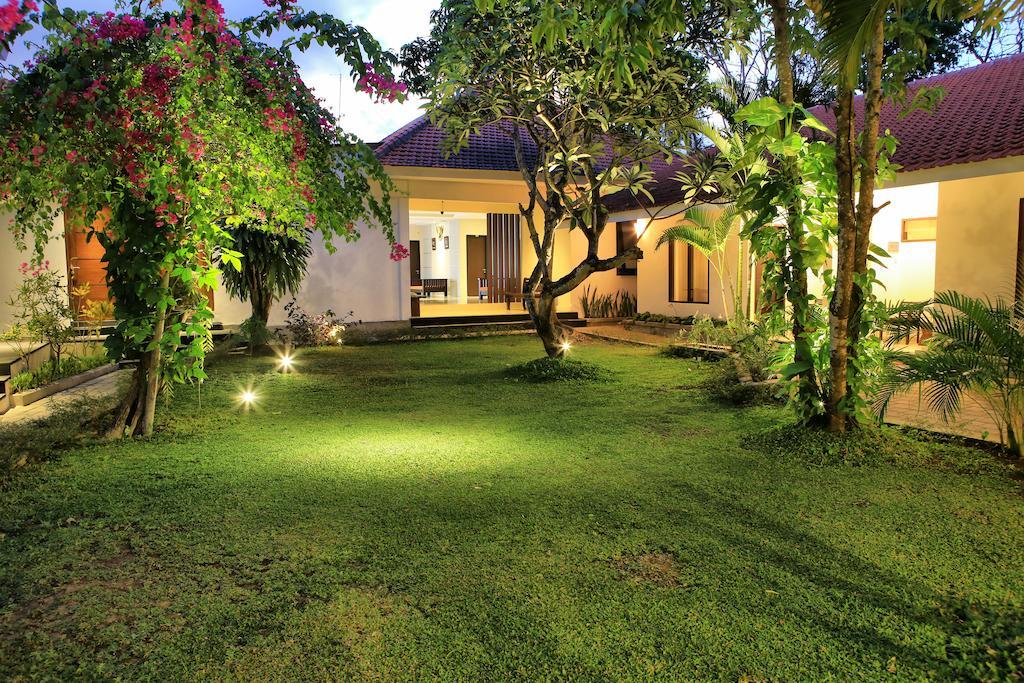 Patrisia Hotel Sanur  Exterior photo